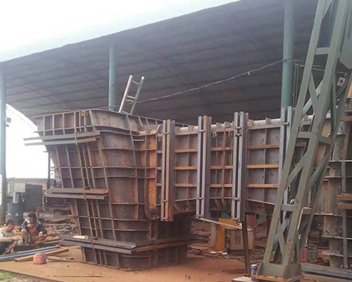 鐵路墩帽鋼模板